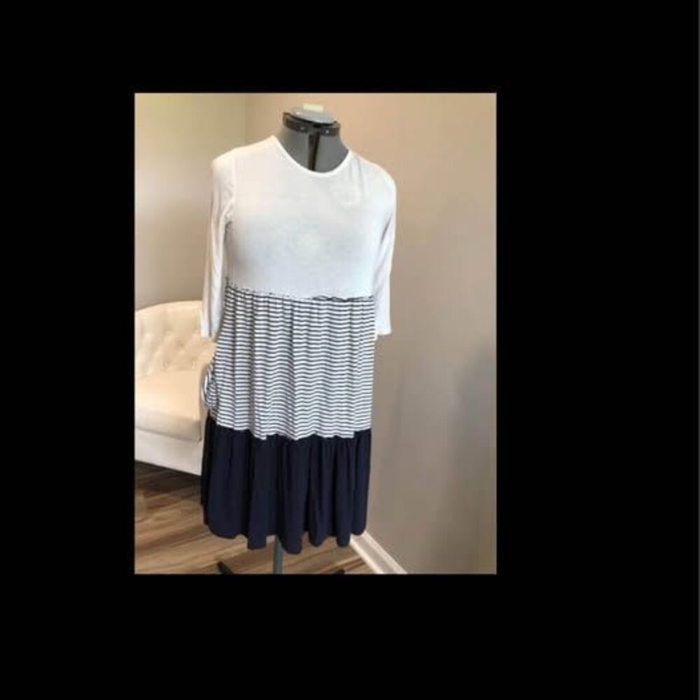 Dress Large Annabelle Long Sleeve Black & White Dress C7290